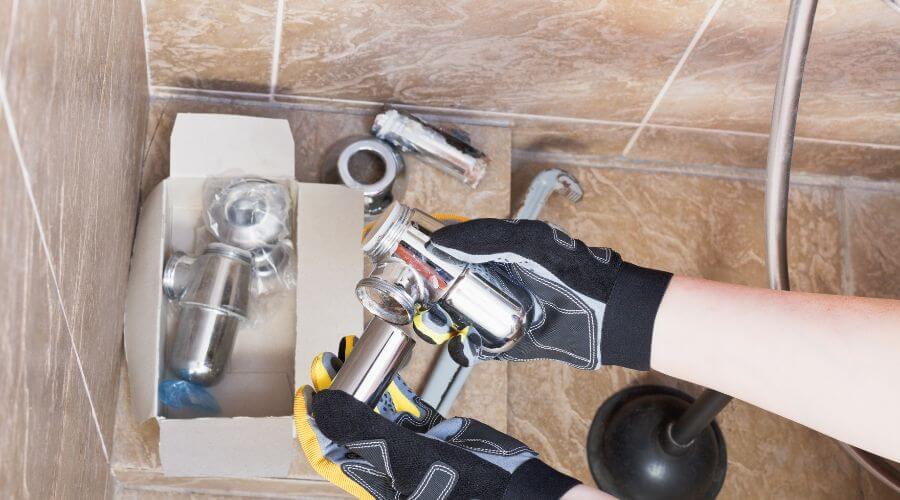 Professional gutter cleaning in Georgiana, AL